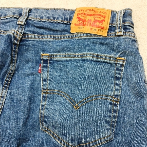 Levi's 505 Men's Regular Fit Straight Leg Jeans - Picture 8 of 14